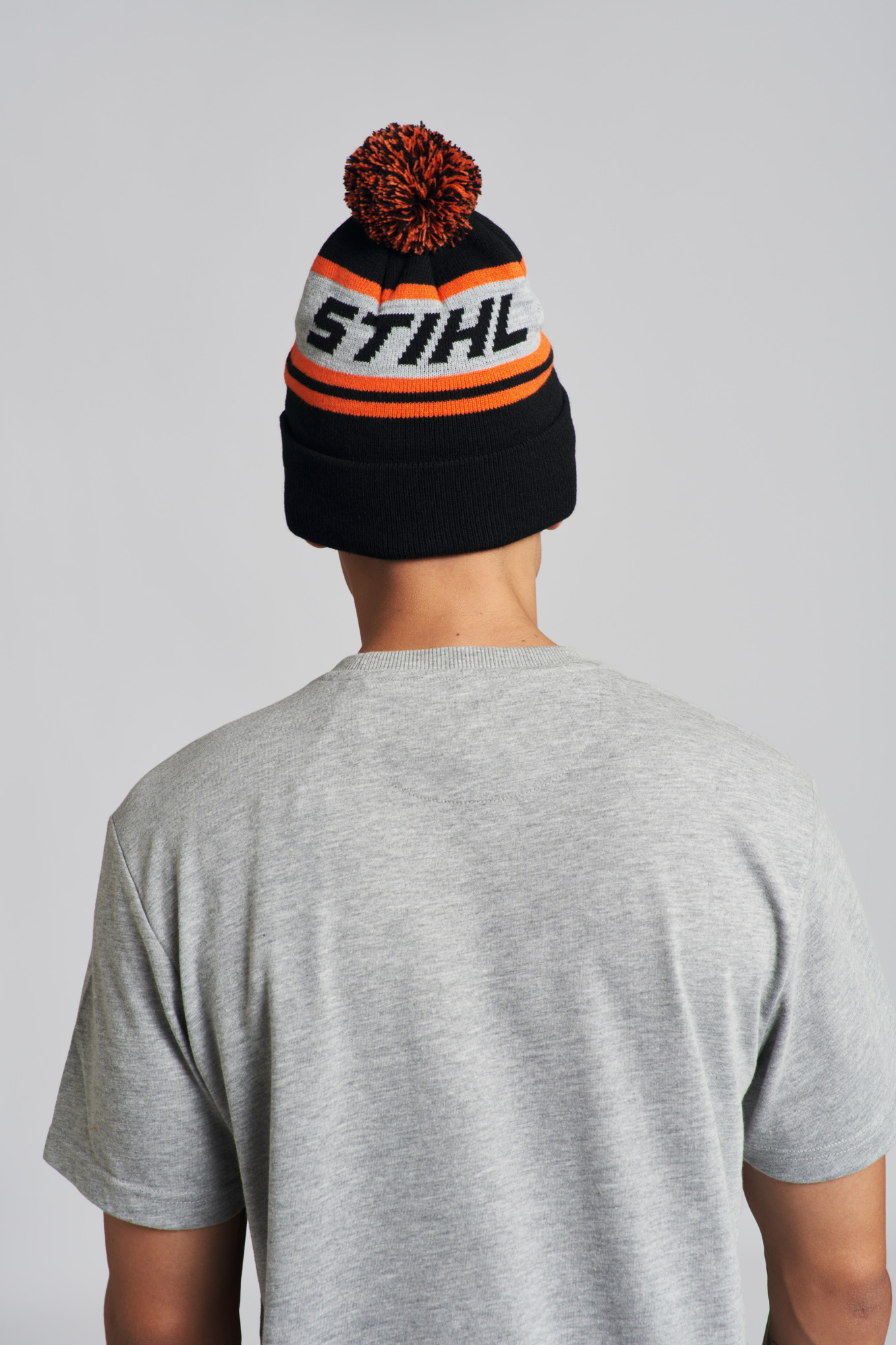 Gorro POMPÓN 24