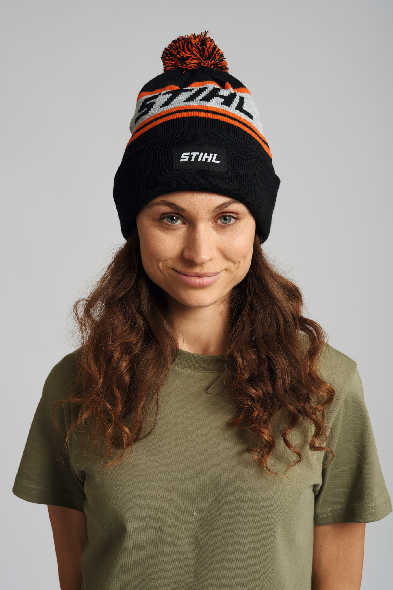 Gorro POMPÓN 24