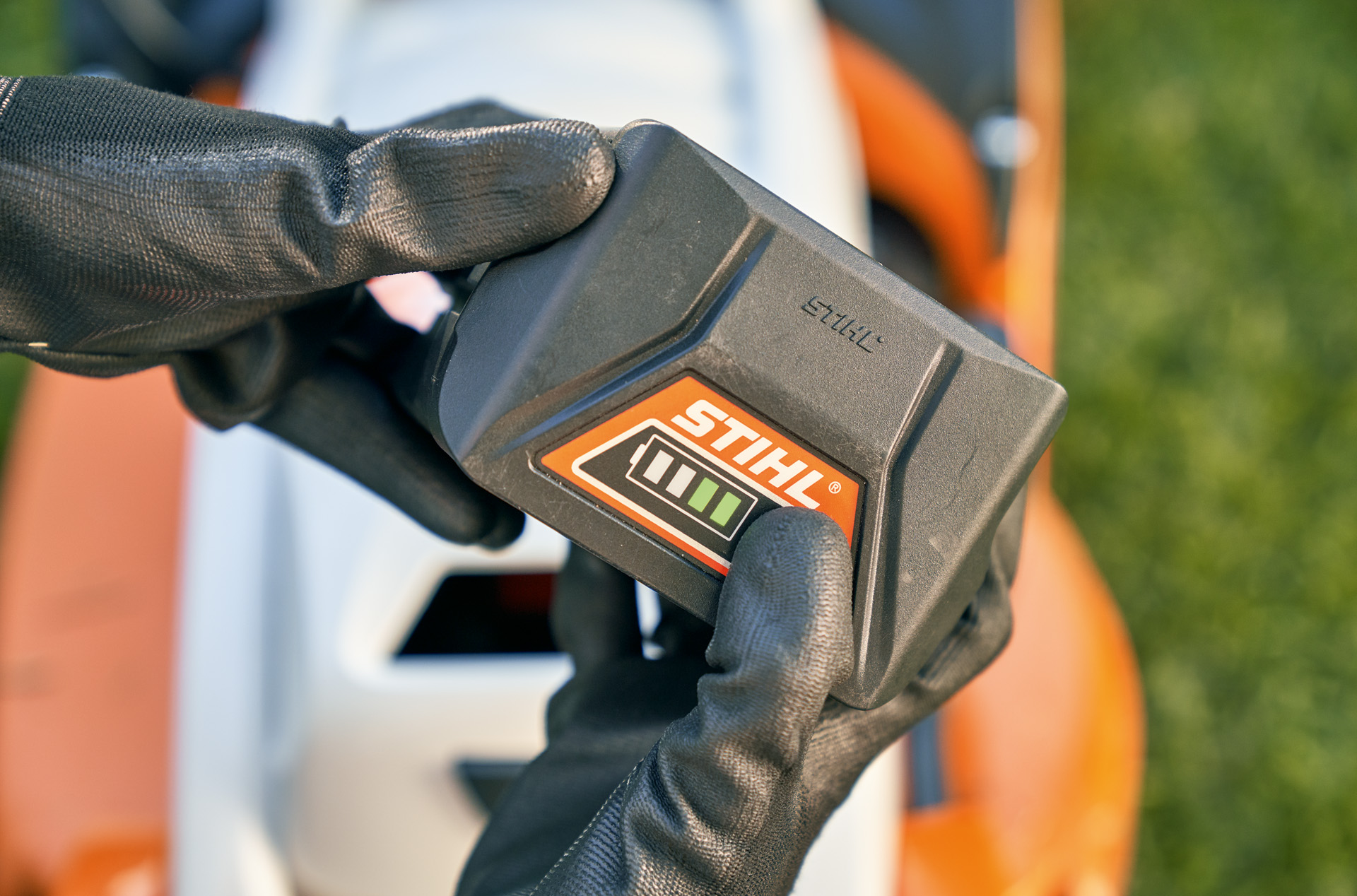 Batería STIHL para el cortacésped de batería STIHL RMA 339 C