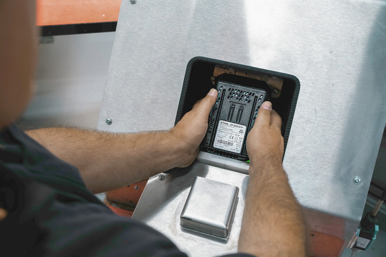 Tras el montaje, se realiza un exhaustivo control de calidad para garantizar que el producto sea impecable.